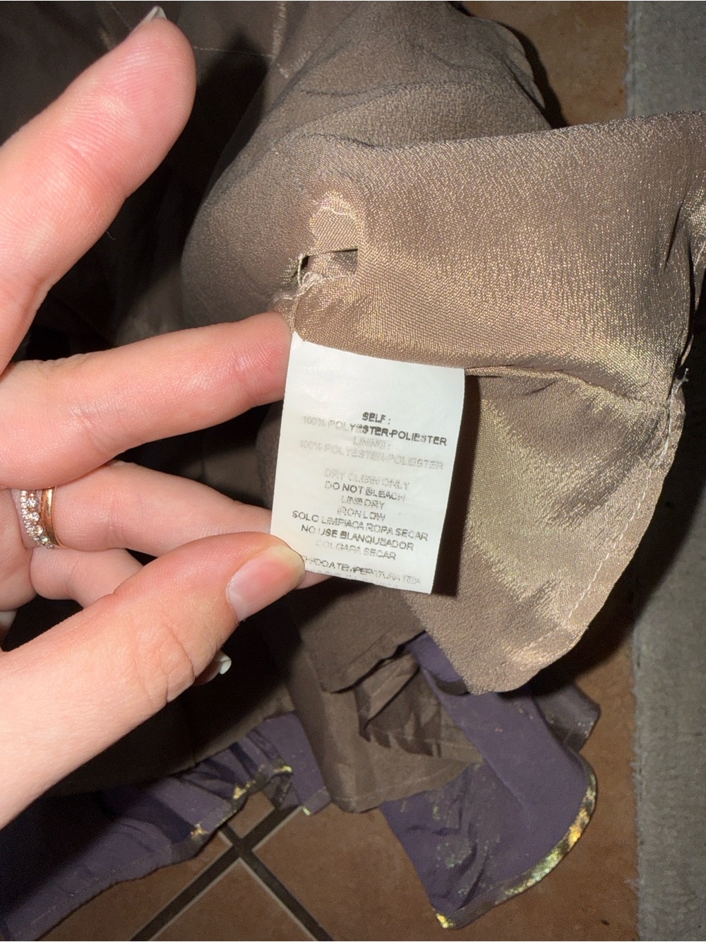 ARULA Shimmery Lilac and Gold Puff-Sleeve Party Dress - Picture 4 of 4